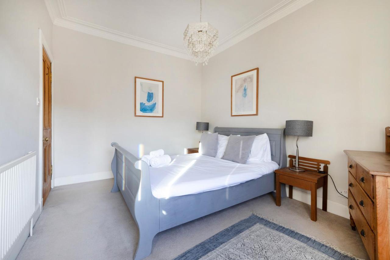 Joivy Old Town 1-bed With Stunning Views Appartement *